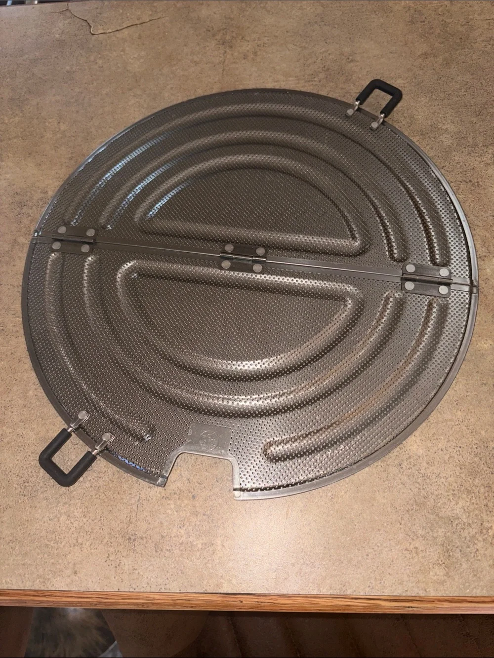 Pampered Chef Splatter Screen like new
